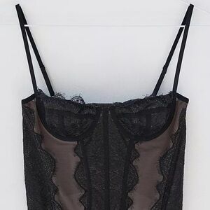 Elegant Black Lace Women’s Intimate